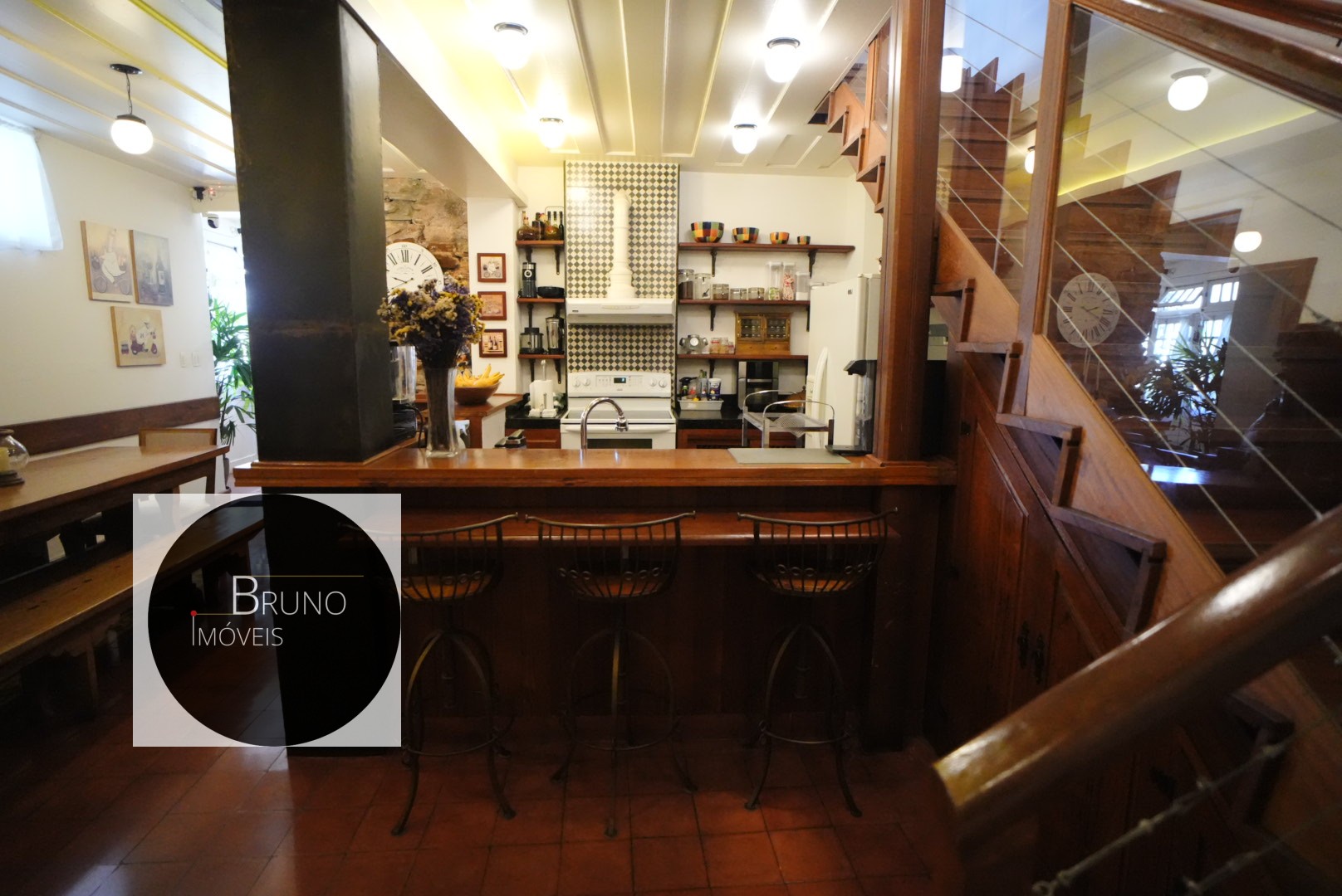 Cód: 32 - CASARÃO HISTÓRICO TOTALMENTE RESTAURADO Á VENDA - OURO PRETO - MG.