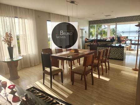 Cód: 33 - CASA MARAVILHOSA NO LAGO DE FURNAS  Á VENDA !!