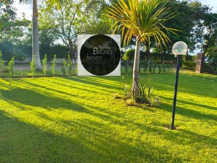 Cód: 33 - CASA MARAVILHOSA NO LAGO DE FURNAS  Á VENDA !!