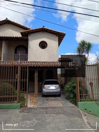 Cód.: 65 - UMA CASA COM "CLUBE PRIVATIVO" Á VENDA NO BAIRRO SANTA AMÉLIA - BH- MG