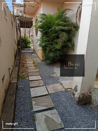 Cód.: 65 - UMA CASA COM "CLUBE PRIVATIVO" Á VENDA NO BAIRRO SANTA AMÉLIA - BH- MG