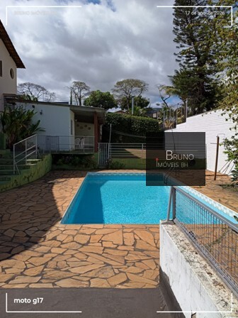 Cód.: 65 - UMA CASA COM "CLUBE PRIVATIVO" Á VENDA NO BAIRRO SANTA AMÉLIA - BH- MG