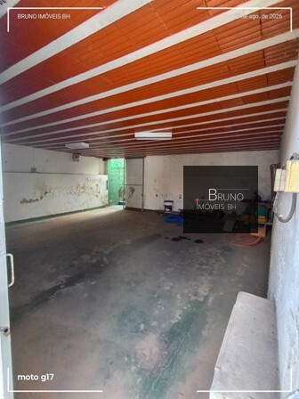 Cód.: 65 - UMA CASA COM "CLUBE PRIVATIVO" Á VENDA NO BAIRRO SANTA AMÉLIA - BH- MG